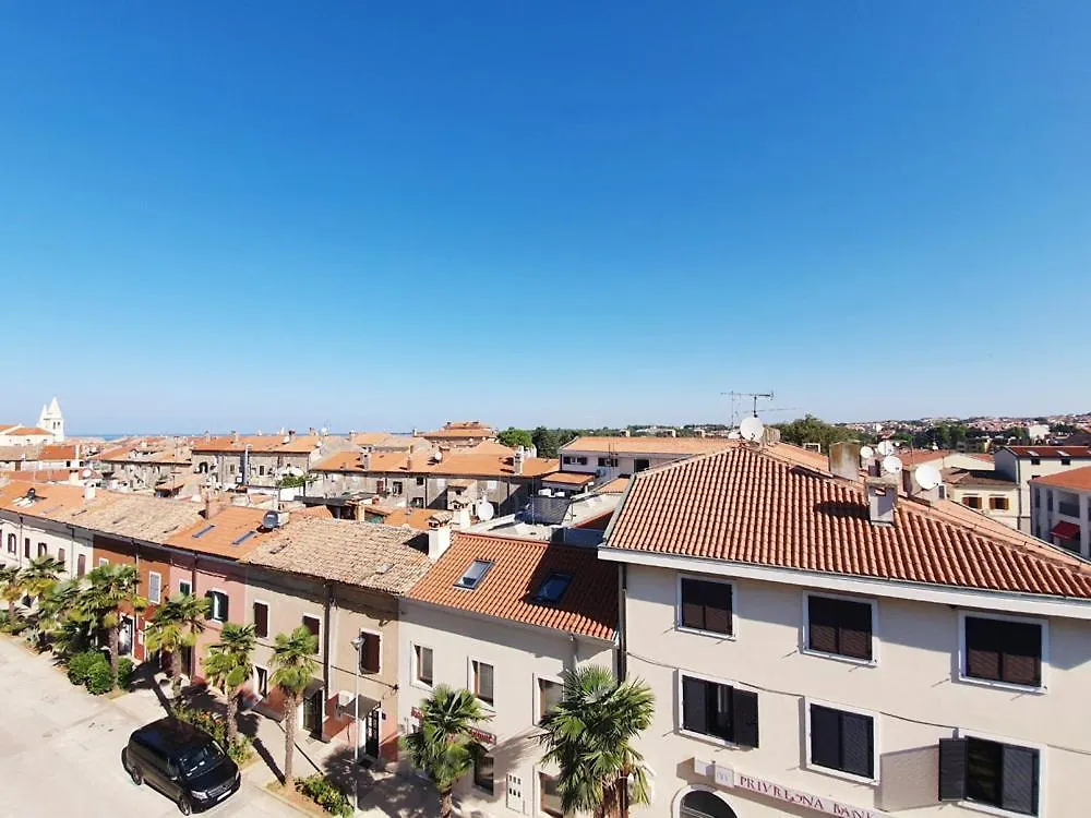 פורץ Apartment House Senna
