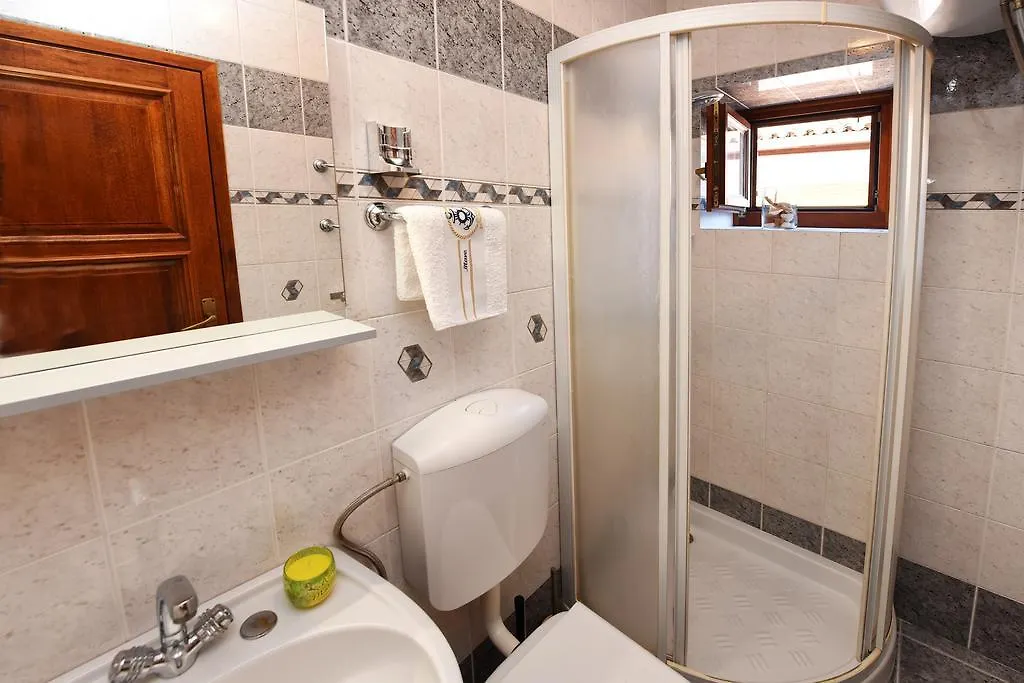 פורץ Apartment House Senna בית נופש